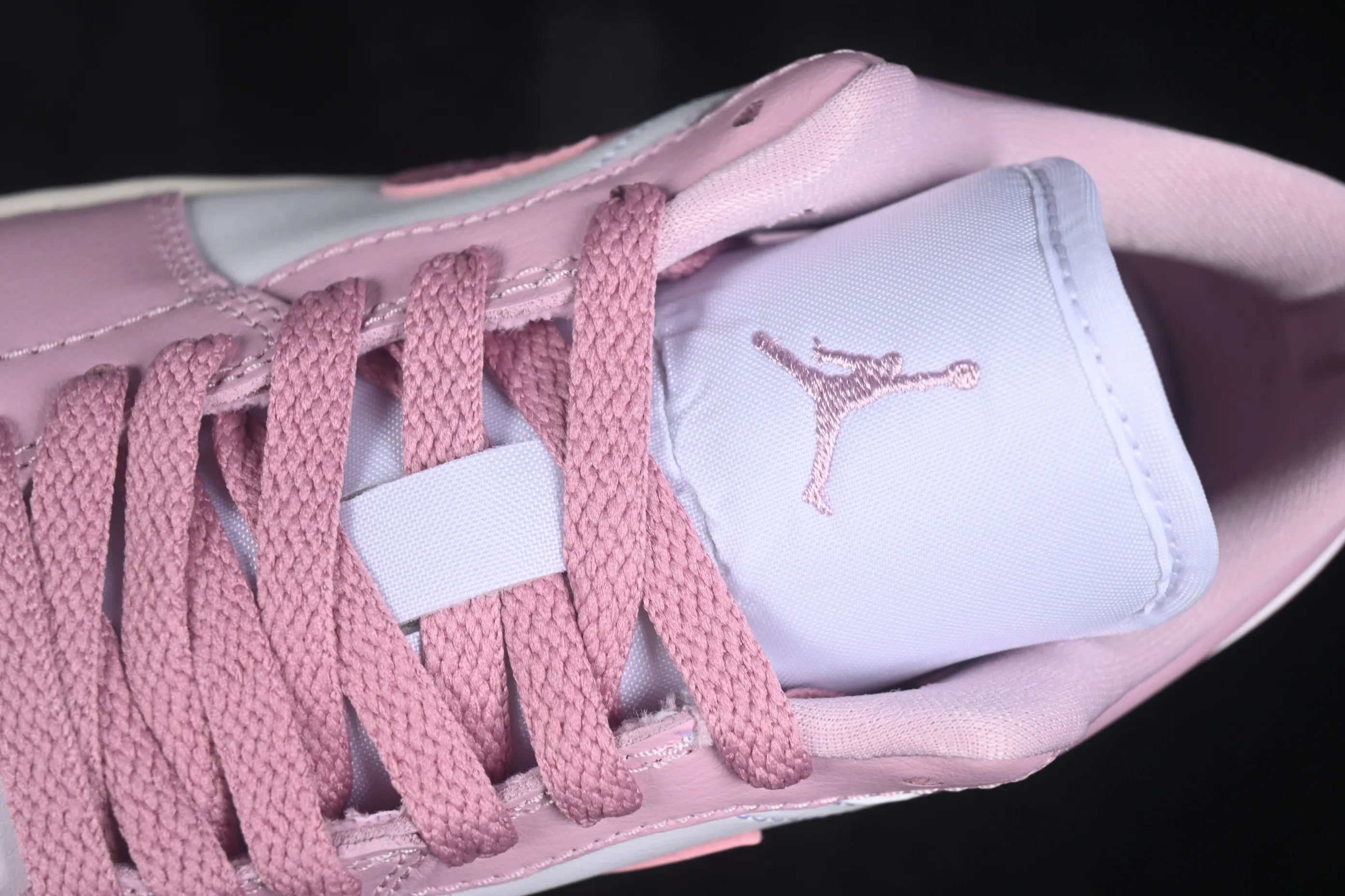 All categories Air Jordan Jordan series basketball shoes Air Jordan 1 Low G version pure original Air Jordan 1 Low AJ1 Joe 1 white pink low-top retro culture basketball shoes DC0774-607